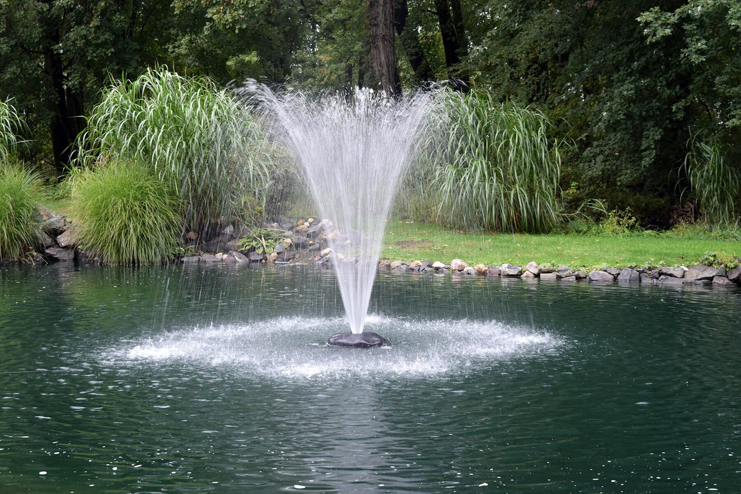 Lake & Pond Fountains